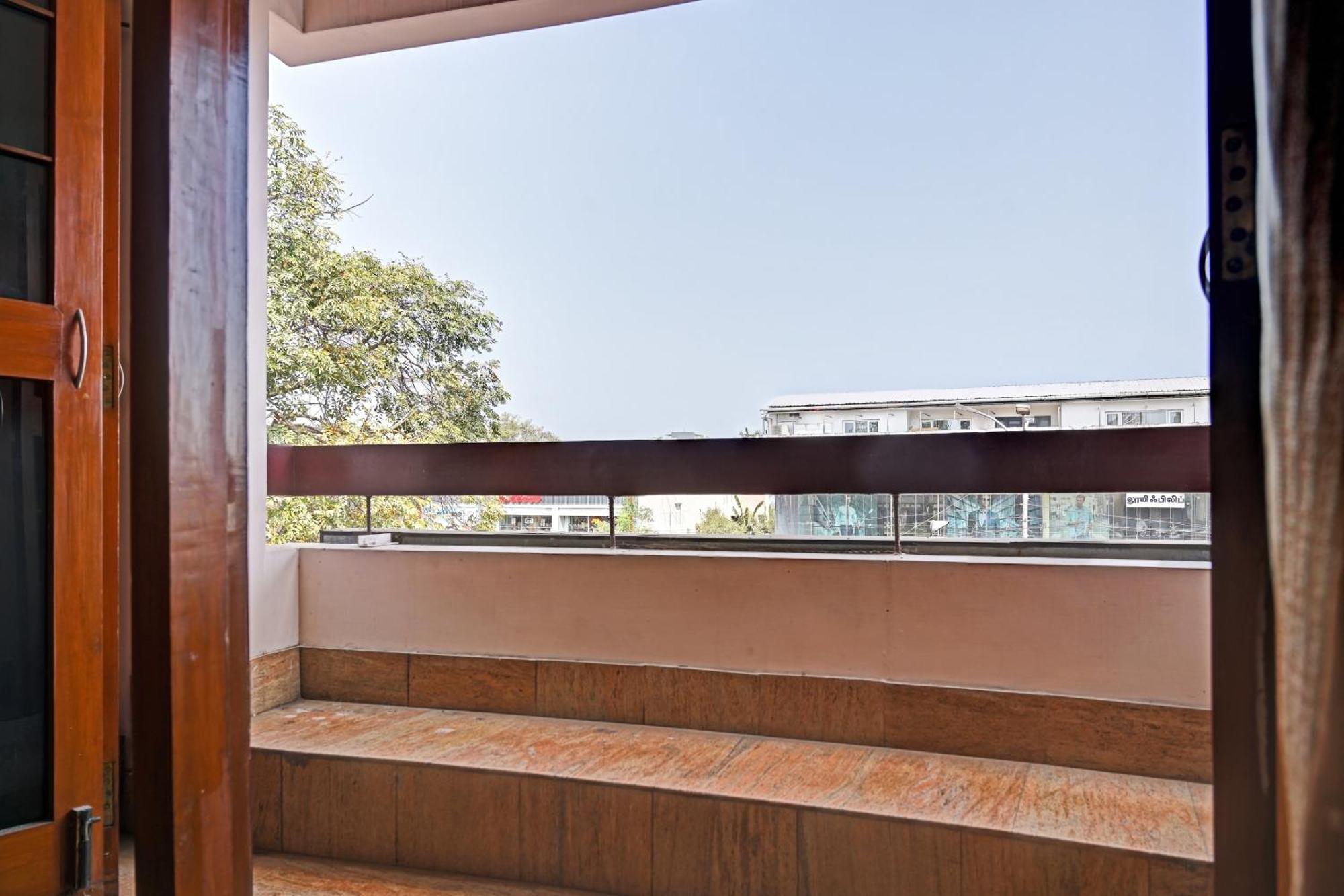 Flagship Bella Vagues Hotels Chennai Exterior photo