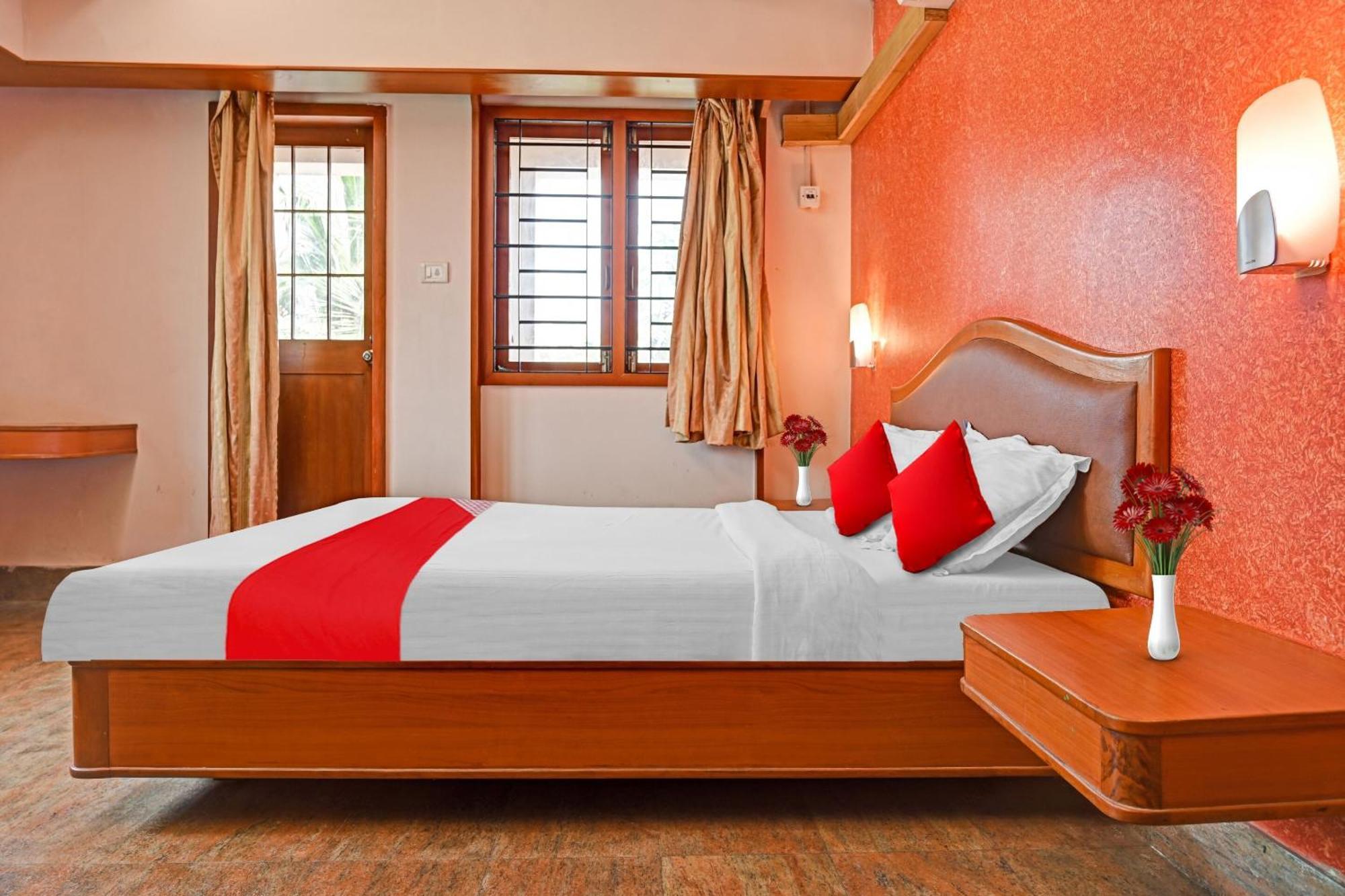 Flagship Bella Vagues Hotels Chennai Exterior photo